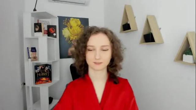 Image 12 of winterfairytale1 Stream on Chaturbate on 17 days ago