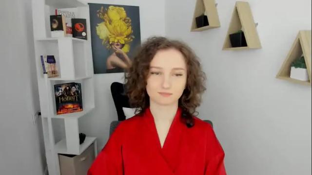 Image 3 of winterfairytale1 Stream on Chaturbate on 17 days ago