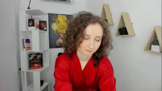 Image 8 of winterfairytale1 Stream on Chaturbate on 17 days ago