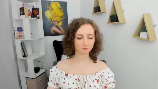 Image 2 of winterfairytale1 Stream on Chaturbate on 8 days ago