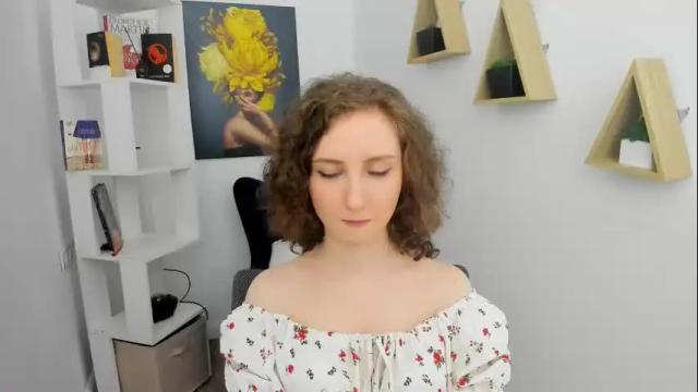 Image 3 of winterfairytale1 Stream on Chaturbate on 8 days ago