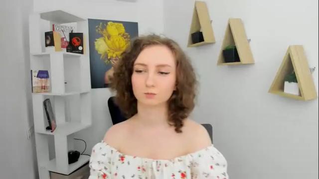 Image 8 of winterfairytale1 Stream on Chaturbate on 8 days ago