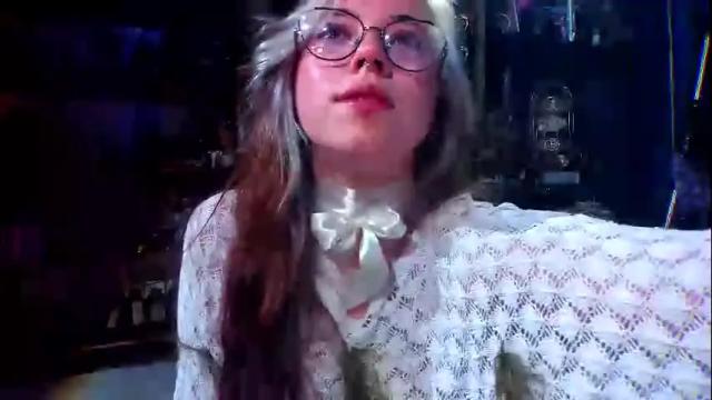 Image 8 of witch_fiona Stream on Chaturbate on 19 days ago