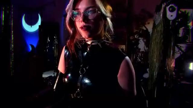 Image 7 of witch_fiona Stream on Chaturbate on 1 month ago