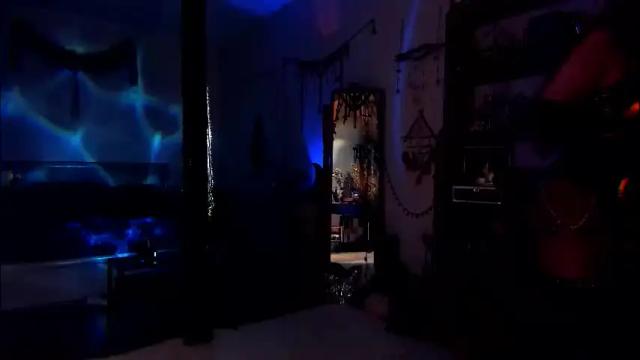 Image 4 of witch_fiona Stream on Chaturbate on 21 days ago