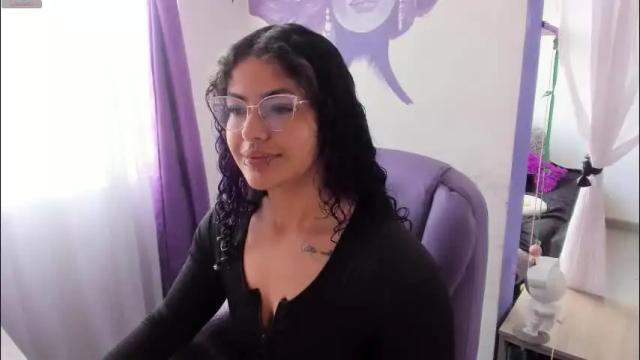 Image 2 of witchofhearts Stream on Chaturbate on 1 month ago