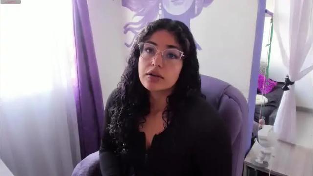 Image 7 of witchofhearts Stream on Chaturbate on 1 month ago