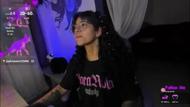 Image 8 of witchofhearts Stream on Chaturbate on 1 month ago