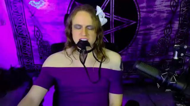 Image 10 of witchynbitchy Stream on Chaturbate on 19 months ago