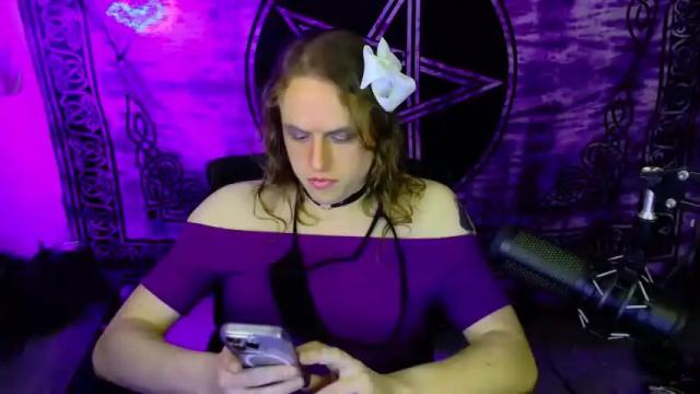 Image 11 of witchynbitchy Stream on Chaturbate on 19 months ago