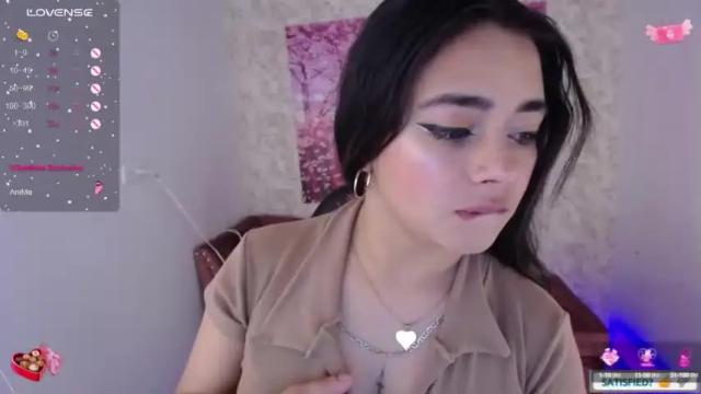 Image 10 of withneyx_m Stream on Chaturbate on 15 months ago