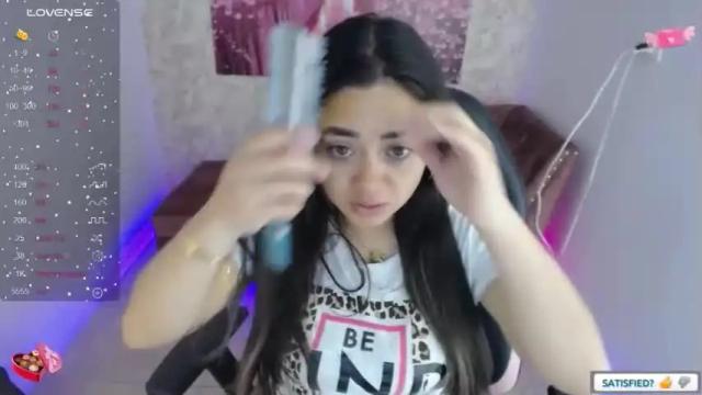 Image 4 of withneyx_m Stream on Chaturbate on 15 months ago