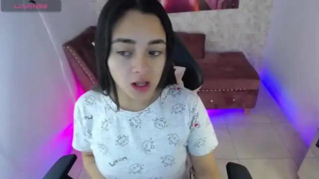 Image 6 of withneyx_m Stream on Chaturbate on 15 months ago