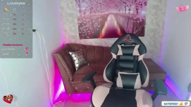 Image 11 of withneyx_m Stream on Chaturbate on 14 months ago