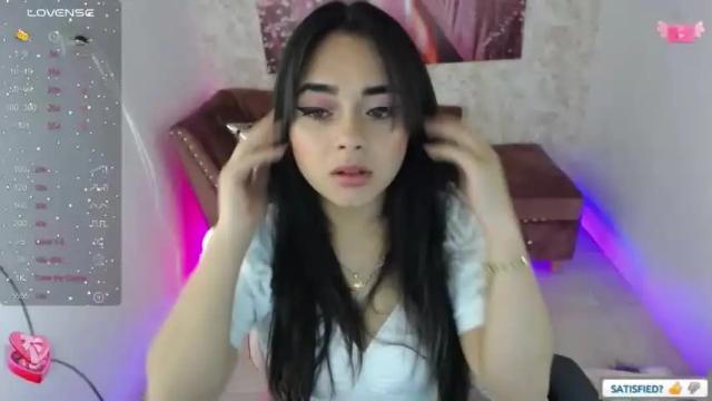 Image 11 of withneyx_m Stream on Chaturbate on 14 months ago