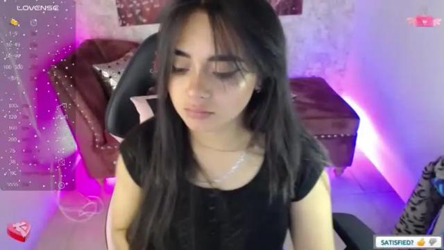 Image 4 of withneyx_m Stream on Chaturbate on 14 months ago