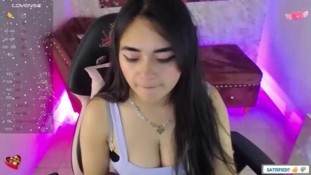 Image 6 of withneyx_m Stream on Chaturbate on 14 months ago