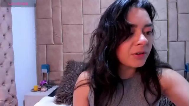 Image 10 of withneyxx Stream on Chaturbate on 1 month ago