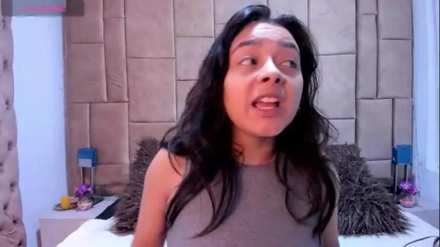 Image 6 of withneyxx Stream on Chaturbate on 1 month ago