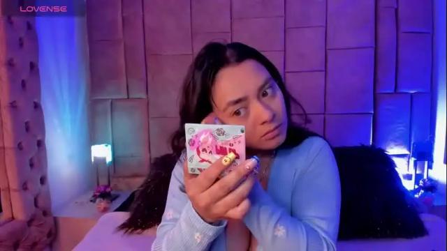 Image 2 of withneyxx Stream on Chaturbate on 24 days ago