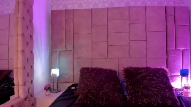 Image 6 of withneyxx Stream on Chaturbate on 23 days ago