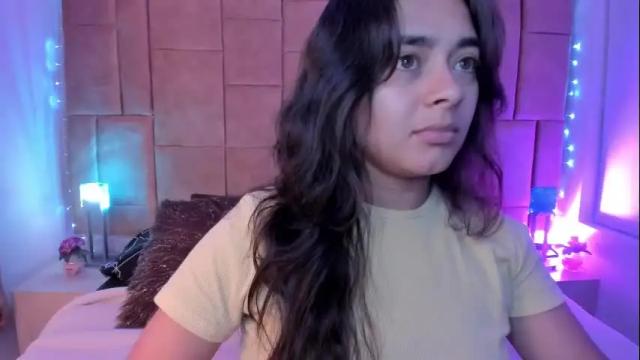 Image 7 of withneyxx Stream on Chaturbate on 13 days ago