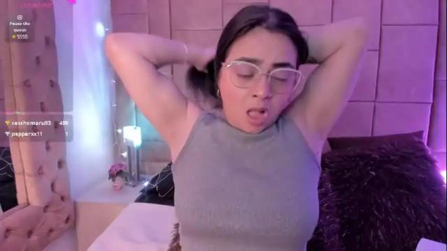 Image 4 of withneyxx Stream on Chaturbate on 12 days ago