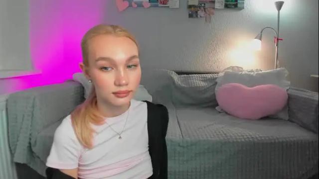 Image 6 of wladilia Stream on Chaturbate on 1 month ago