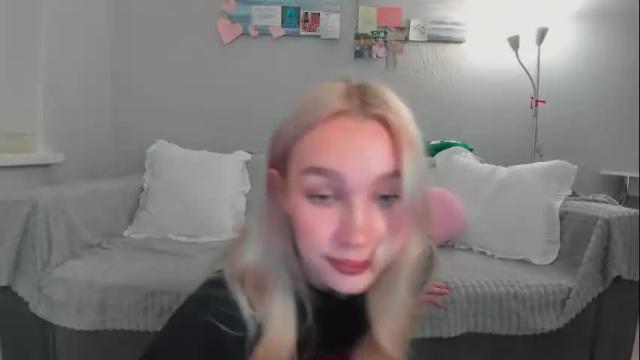 Image 12 of wladilia Stream on Chaturbate on 1 month ago