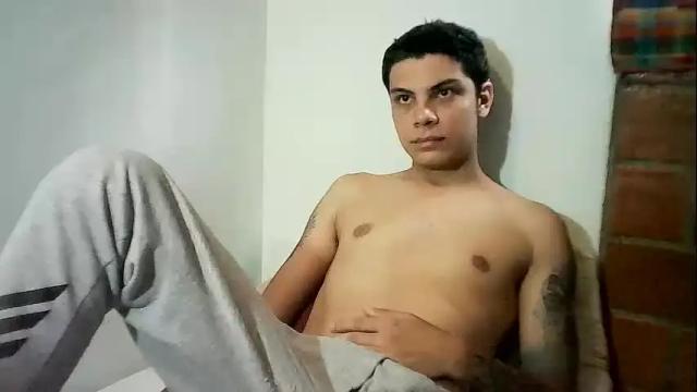 Image 12 of wolf_and_moon Stream on Chaturbate on 22 months ago