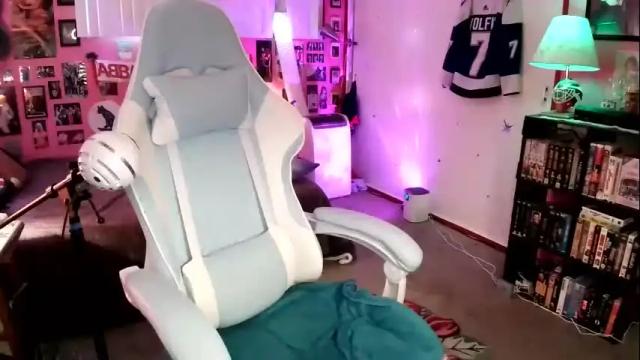 Image 11 of wolfie_777 Stream on Chaturbate on 1 month ago