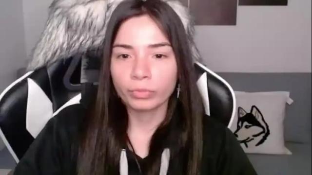 Image 12 of wolfs_daughter Stream on Chaturbate on 15 days ago
