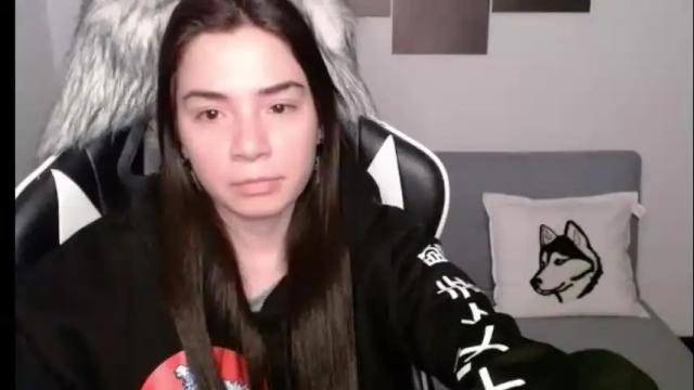 Image 4 of wolfs_daughter Stream on Chaturbate on 1 month ago