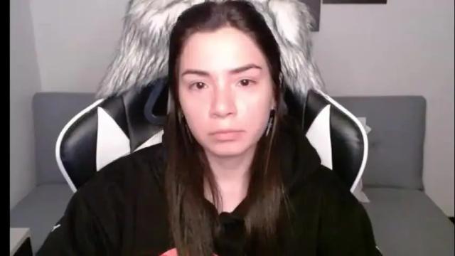 Image 3 of wolfs_daughter Stream on Chaturbate on 1 month ago