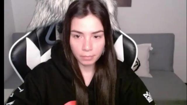 Image 3 of wolfs_daughter Stream on Chaturbate on 1 month ago