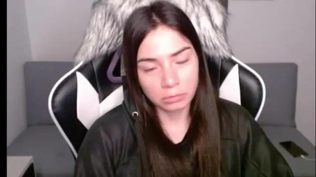 Image 6 of wolfs_daughter Stream on Chaturbate on 1 month ago