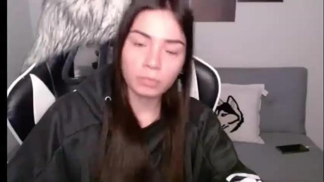 Image 4 of wolfs_daughter Stream on Chaturbate on 1 month ago