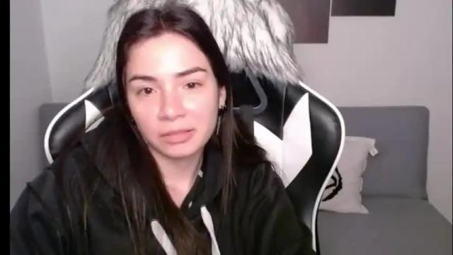 Image 10 of wolfs_daughter Stream on Chaturbate on 1 month ago