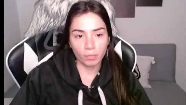 Image 11 of wolfs_daughter Stream on Chaturbate on 1 month ago