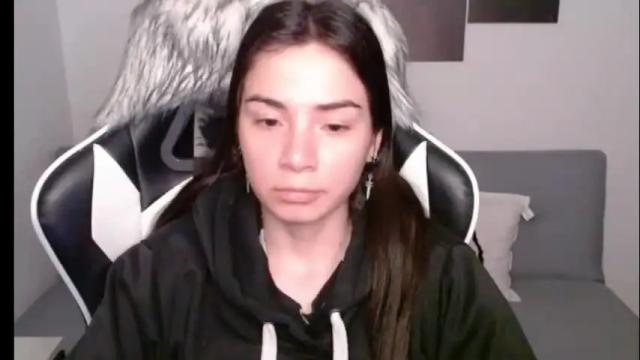 Image 12 of wolfs_daughter Stream on Chaturbate on 1 month ago