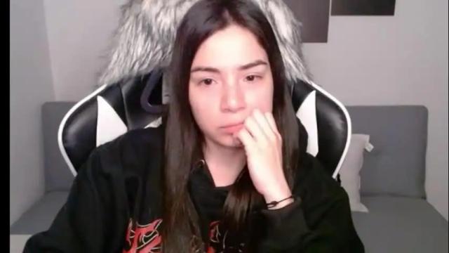 Image 10 of wolfs_daughter Stream on Chaturbate on 1 month ago