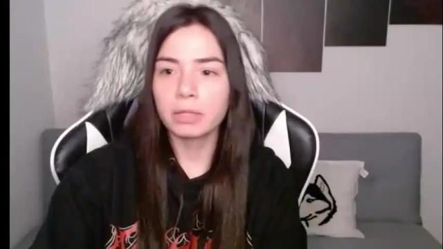 Image 7 of wolfs_daughter Stream on Chaturbate on 1 month ago