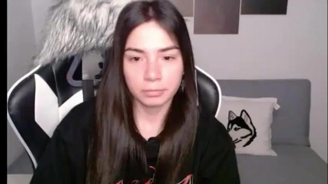 Image 10 of wolfs_daughter Stream on Chaturbate on 1 month ago