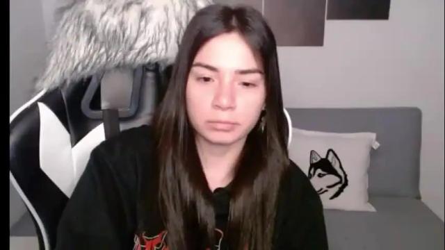 Image 11 of wolfs_daughter Stream on Chaturbate on 1 month ago