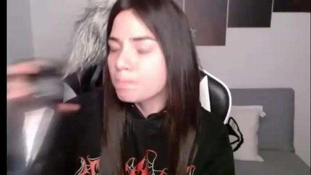 Image 2 of wolfs_daughter Stream on Chaturbate on 1 month ago