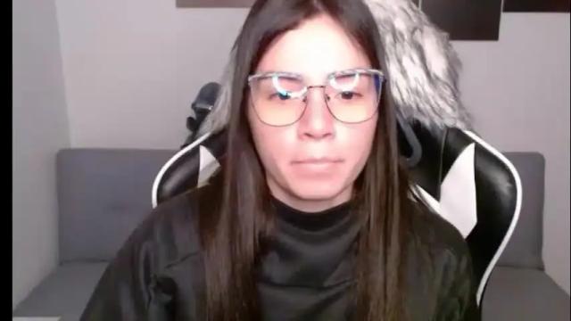 Image 6 of wolfs_daughter Stream on Chaturbate on 26 days ago