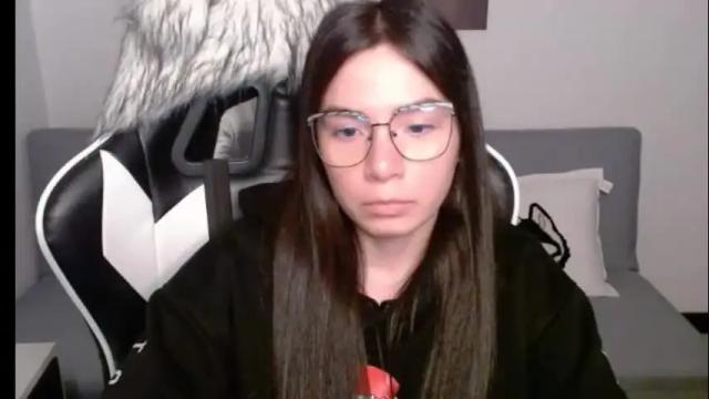 Image 11 of wolfs_daughter Stream on Chaturbate on 16 days ago