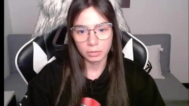 Image 6 of wolfs_daughter Stream on Chaturbate on 16 days ago