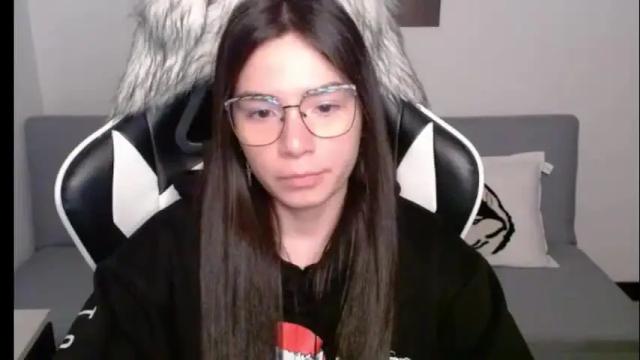 Image 8 of wolfs_daughter Stream on Chaturbate on 16 days ago