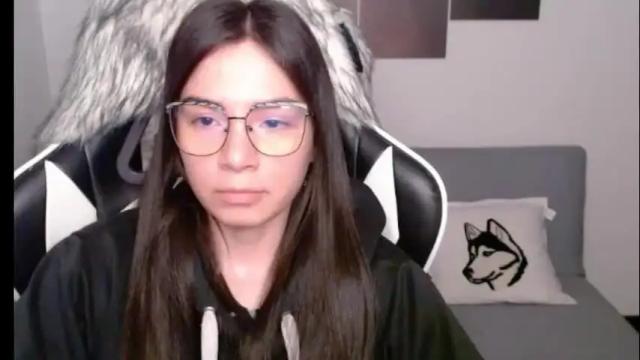 Image 2 of wolfs_daughter Stream on Chaturbate on 11 days ago